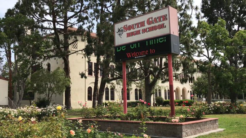 ARS10 lycee フーロン South Gate Senior High